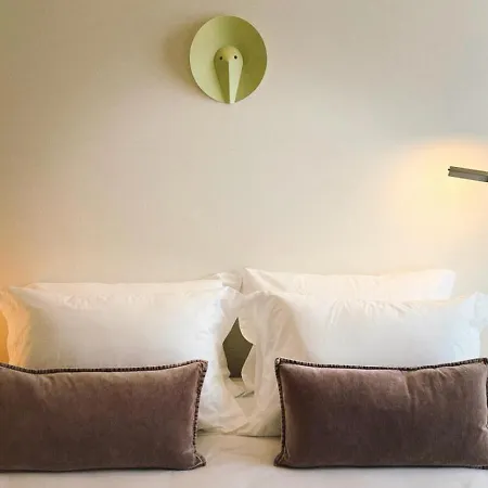 Arrabida Pine Flat *